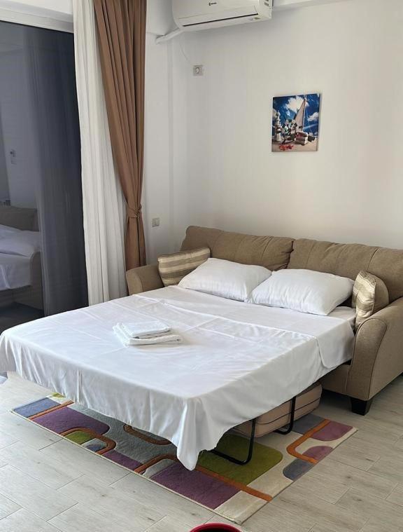Andi Residence Năvodari Eksteriør billede